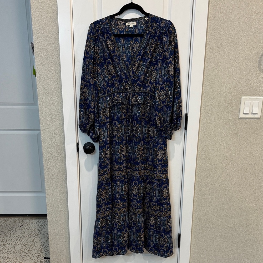 Max Studio Blue and Gold Long Sleeve Dress